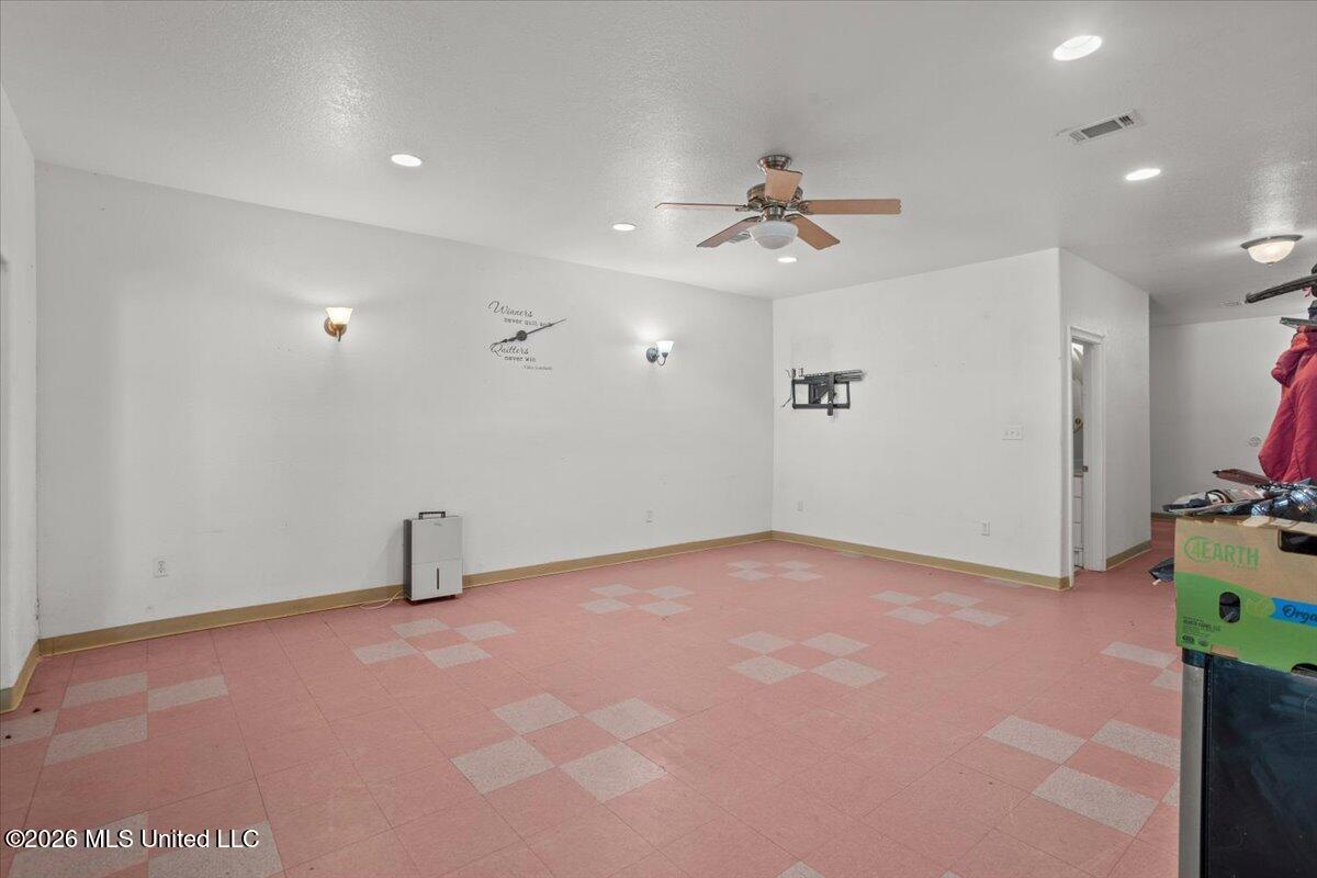 993 Highway 29 Wiggins, MS 39577 - Photo 37 of 59 37-HJ0A8676