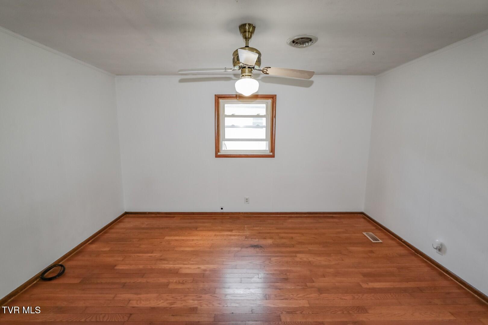 421 Duncan Street Newport, TN 37821 - Photo 38 of 56 34
