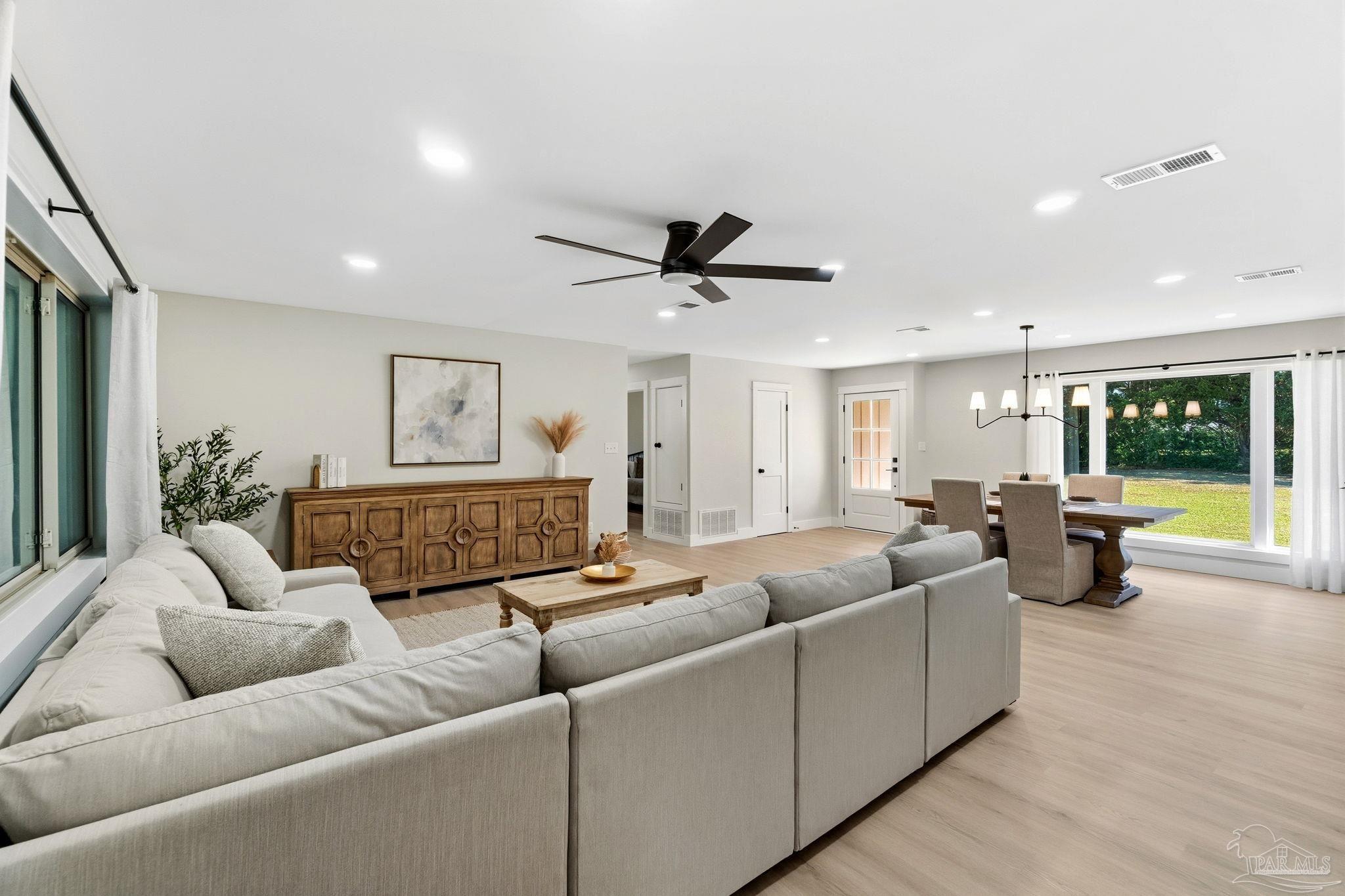10035 Beulah Road Pensacola, FL 32526 - Photo 10 of 45 Gallery Image 10