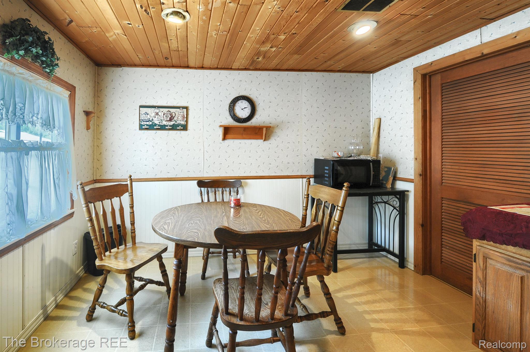 11820 Benson Road Mount Morris, MI 48458 - Photo 13 of 27 Gallery Image 13