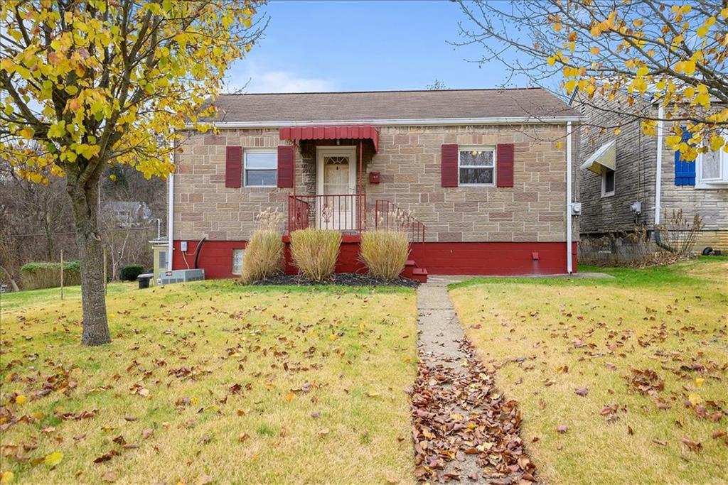 1812 Ridge Avenue Coraopolis, PA 15108 - Photo 1 of 25 Gallery Image 1