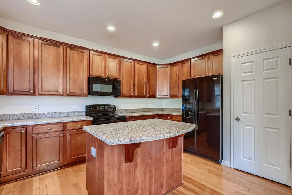 2732 Laurel Cherry Street Raleigh, NC 27612 - Photo 12 of 28 Photo 12