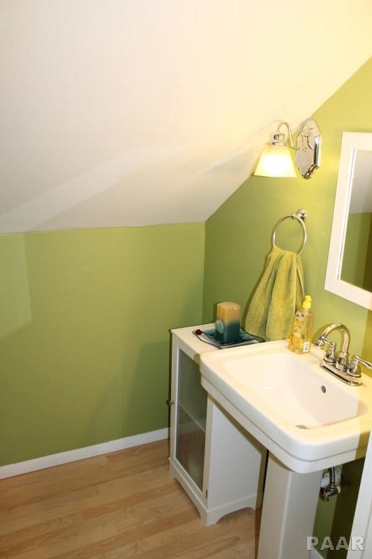 1006 West Ridge Road Peoria, IL 61614 - Photo 20 of 35 Gallery Image 20