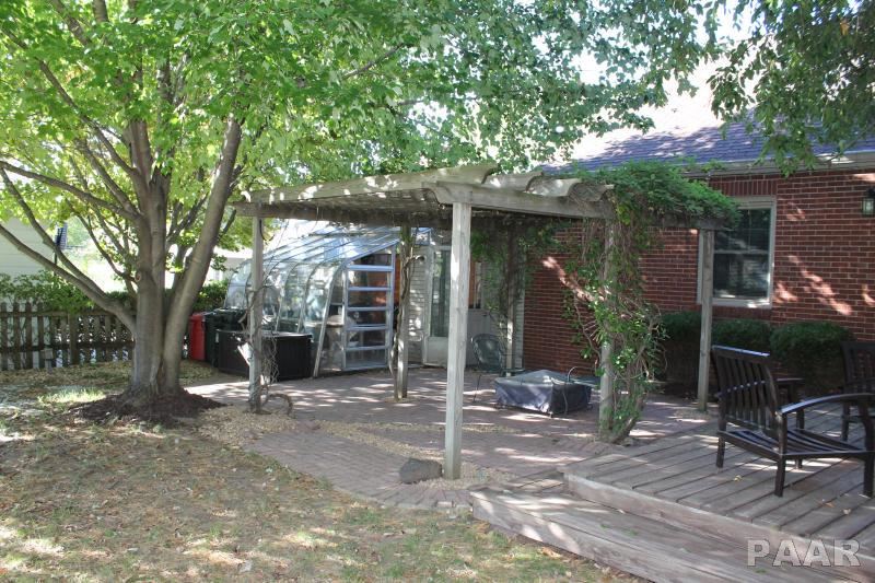 1006 West Ridge Road Peoria, IL 61614 - Photo 30 of 35 Gallery Image 30