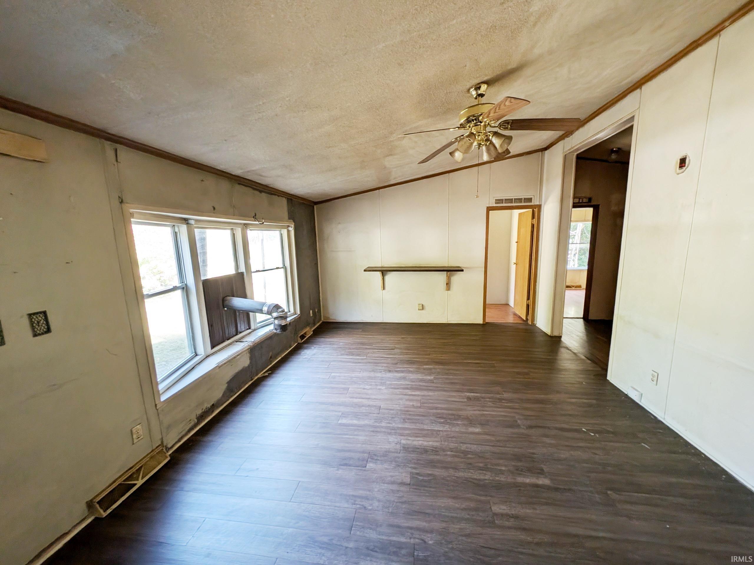 4856 Wilson Village Road Cloverdale, IN 46120 - Photo 9 of 16 Gallery Image 9