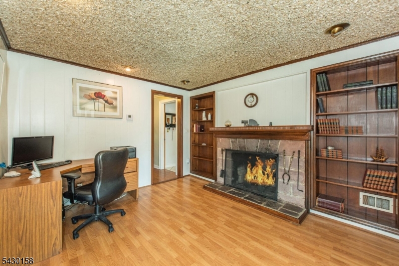 839 Rifle Camp Road Woodland Park, NJ 07424 - Photo 15 of 34 Gallery Image 15