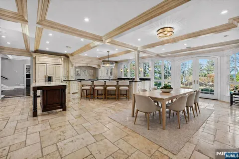 $2,899,000 | 54 Hamilton Drive East, North Caldwell, NJ 07006