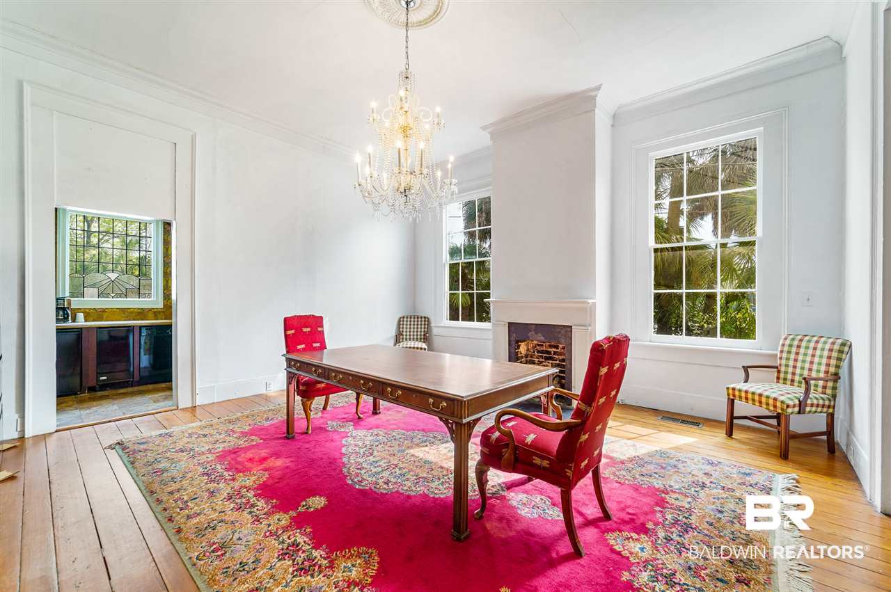 960 Dauphin Street Mobile, AL 36604 - Photo 3 of 29 Used as a conference room or can be a dining room.