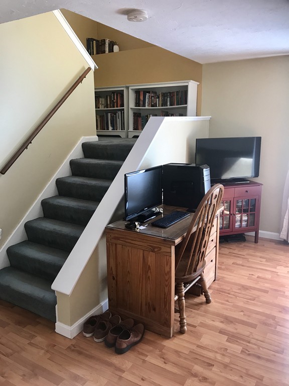 27 Plantation Road, Unit 27 Oxford, MA 01540 - Photo 11 of 25 Gallery Image 11