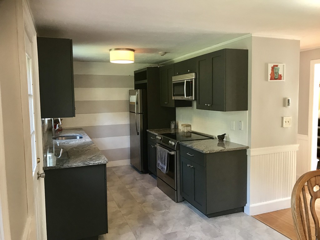 27 Plantation Road, Unit 27 Oxford, MA 01540 - Photo 3 of 25 Gallery Image 3