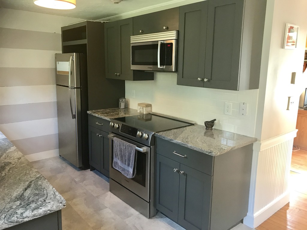 27 Plantation Road, Unit 27 Oxford, MA 01540 - Photo 7 of 25 Gallery Image 7