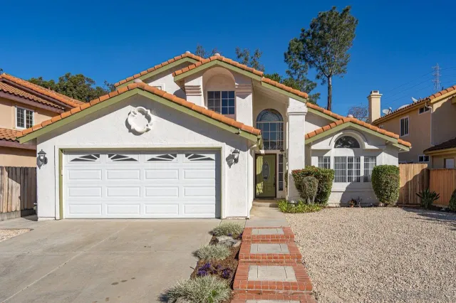 $4,650 | 9244 Calle De Vista Oeste, San Diego, CA 92129