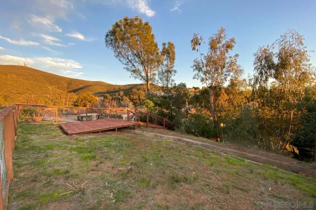 $4,650 | 9244 Calle De Vista Oeste, San Diego, CA 92129