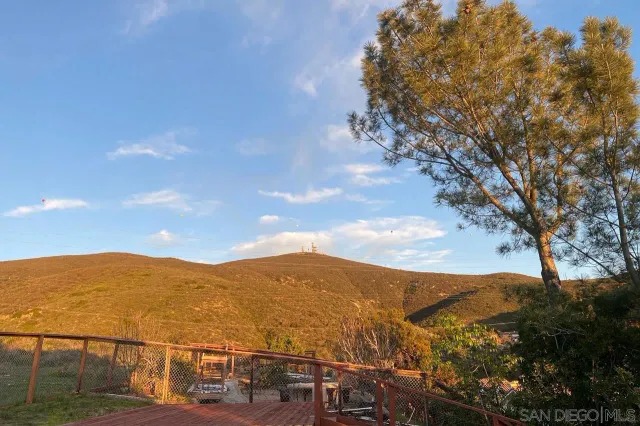 $4,650 | 9244 Calle De Vista Oeste, San Diego, CA 92129