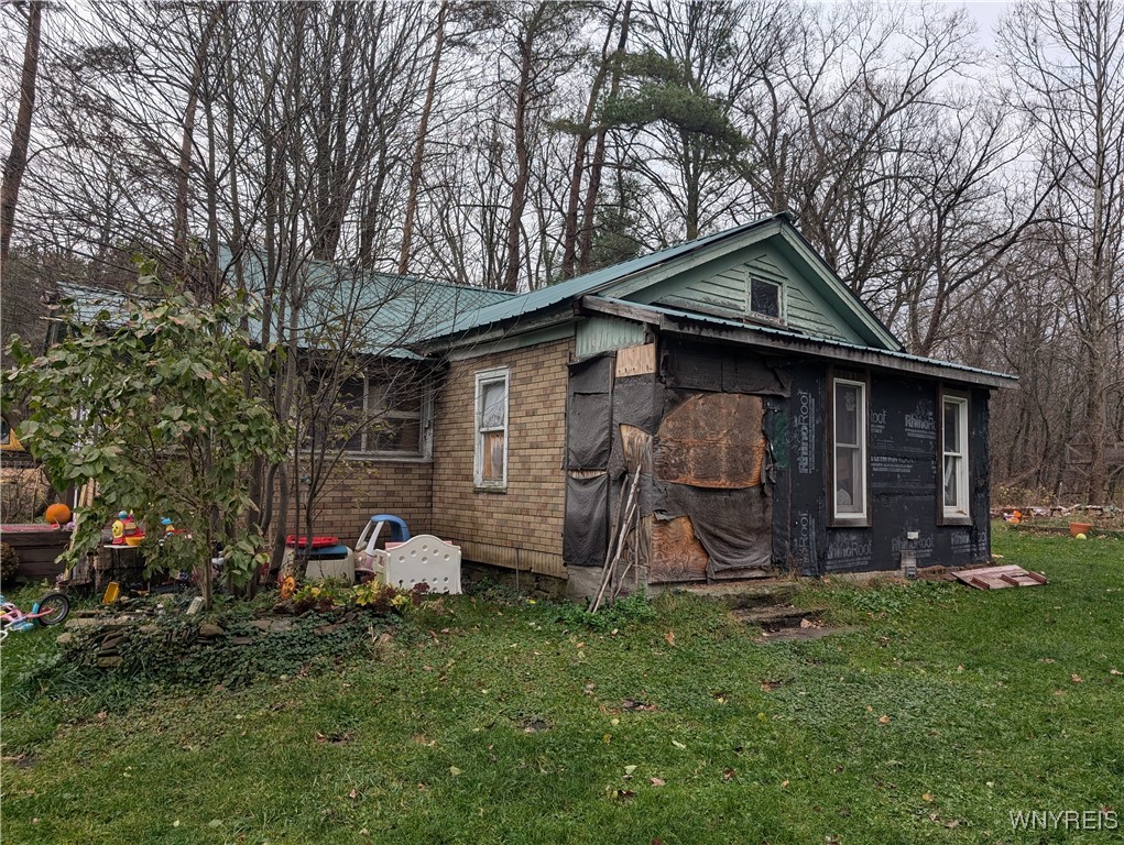 3831 Creek Road Yorkshire, NY 14030 - Photo 7 of 11