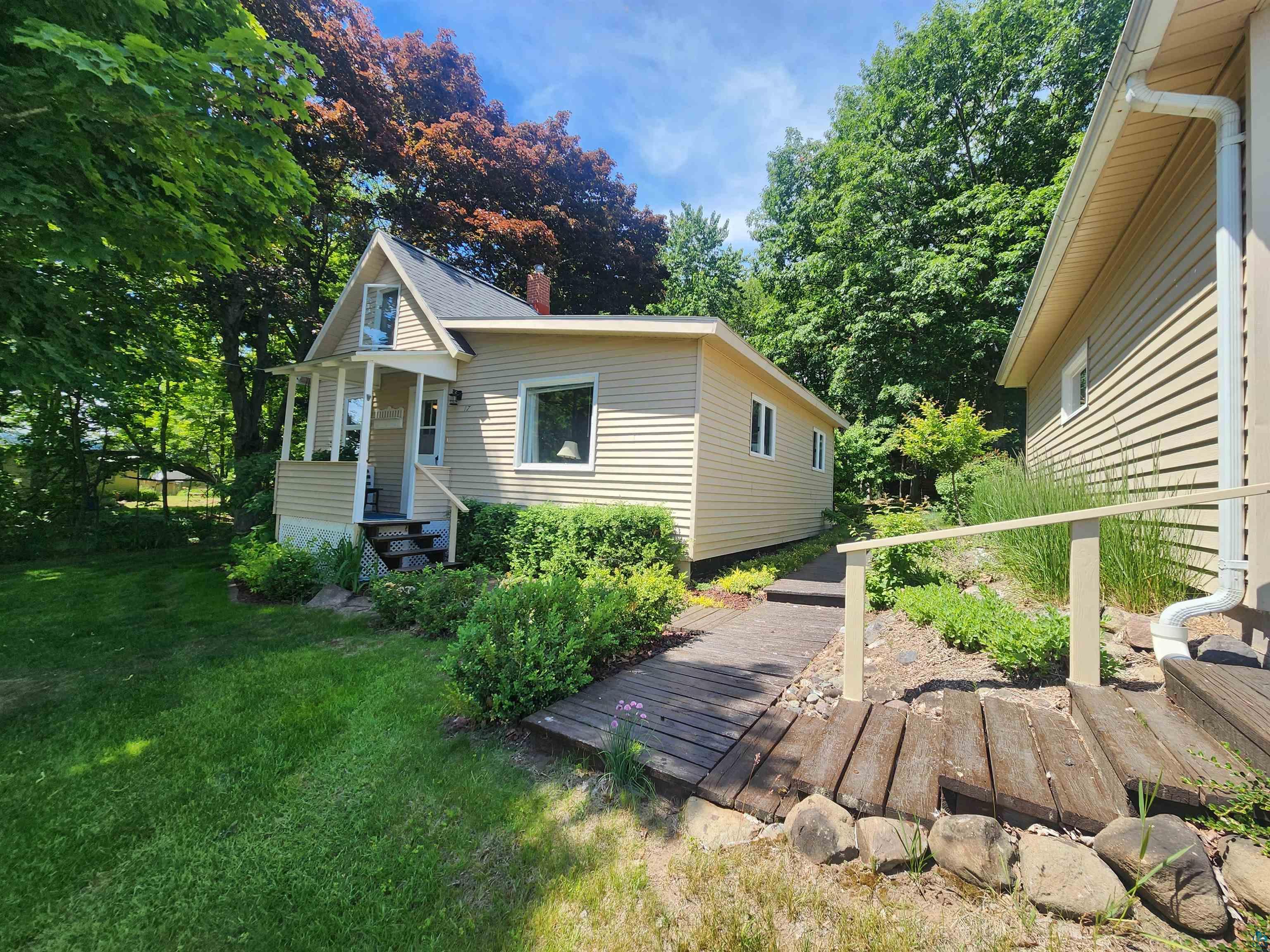 17 8th Street Bayfield, WI 54814 - Photo 28 of 37
