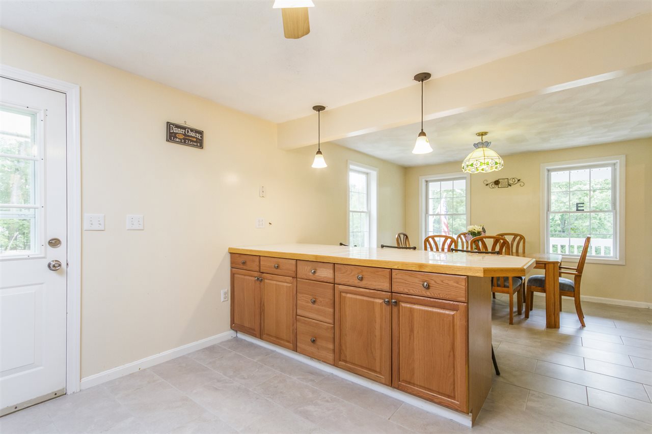 3 Benoit Avenue Pelham, NH 03076 - Photo 8 of 33 Gallery Image 8
