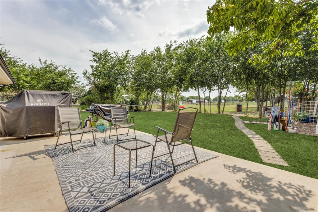 6482 County Road 321 Valley View, TX 76272 - Photo 28 of 40