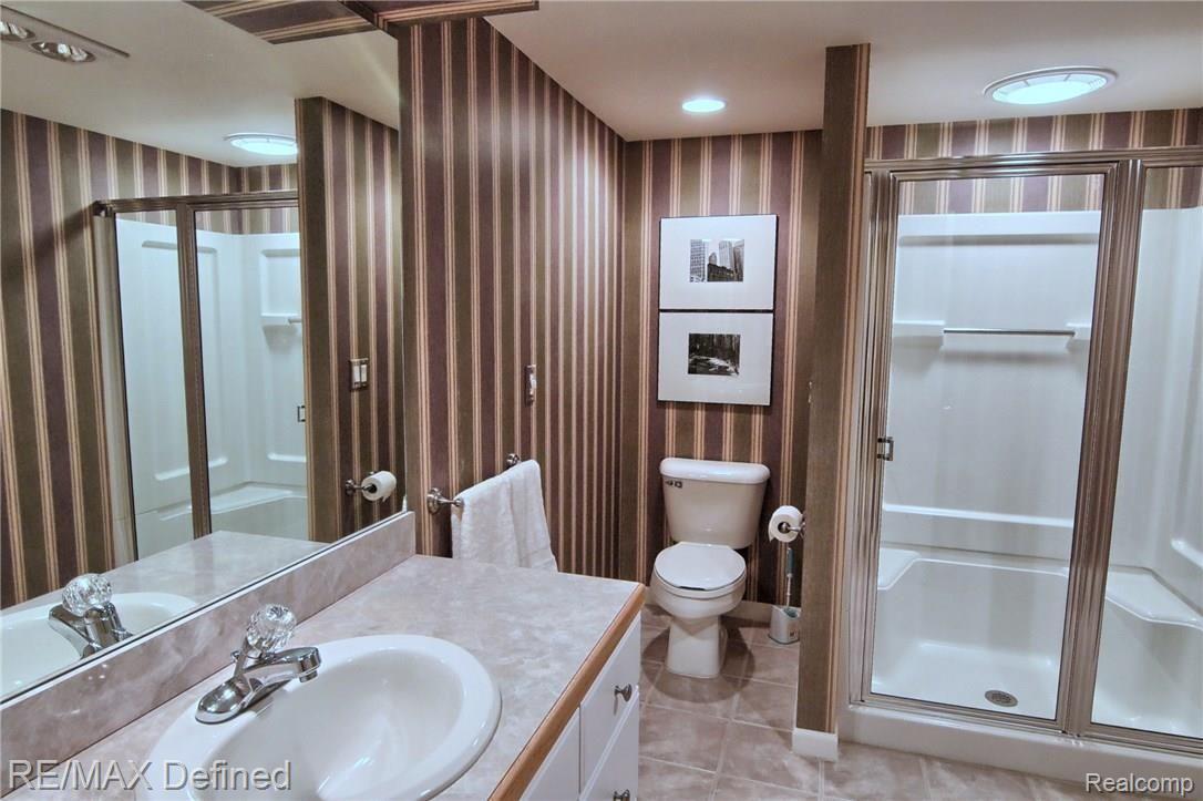 1970 Dunham Drive Rochester, MI 48306 - Photo 12 of 29 Finished_Lower_Level_Bathroom.jpg