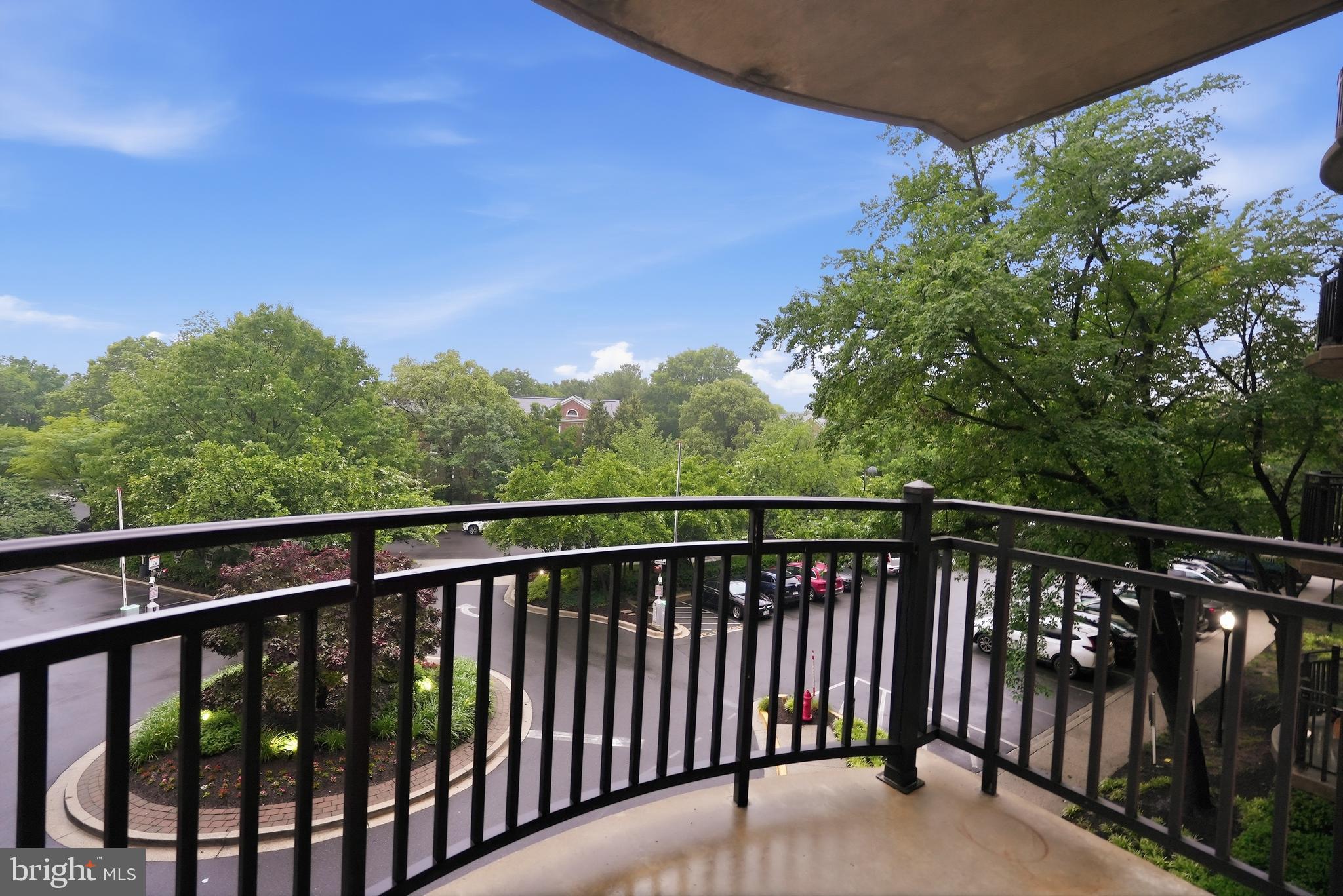 3401 38th Street Northwest, Unit 314 Washington, DC 20016 - Photo 2 of 19