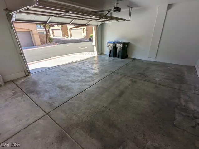 $2,000 | 4449 Nestos Valley Avenue, North Las Vegas, NV 89031
