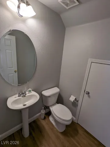 $2,000 | 4449 Nestos Valley Avenue, North Las Vegas, NV 89031