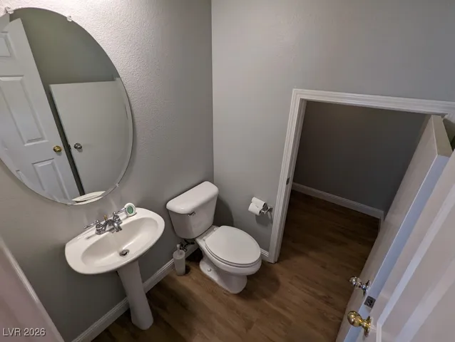 $2,000 | 4449 Nestos Valley Avenue, North Las Vegas, NV 89031