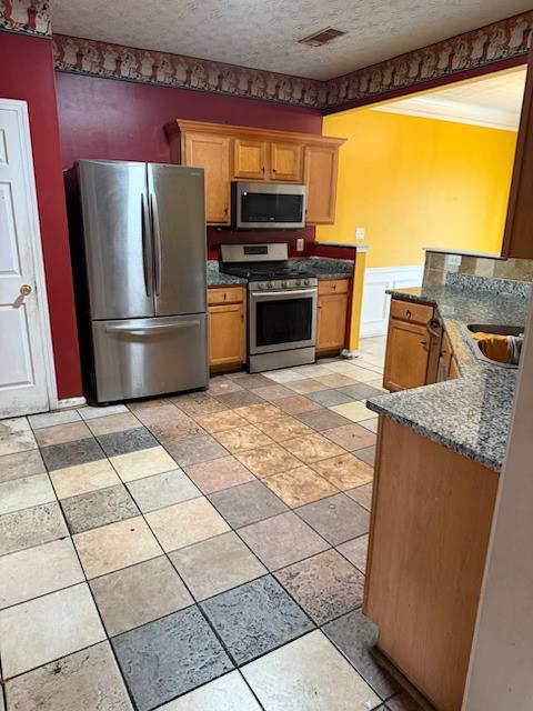 517 Pond Lillies Road Southeast Lawrenceville, GA 30045 - Photo 3 of 18