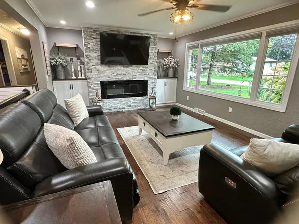 $589,900 | 5594 Lavin Way, Waunakee, WI 53597