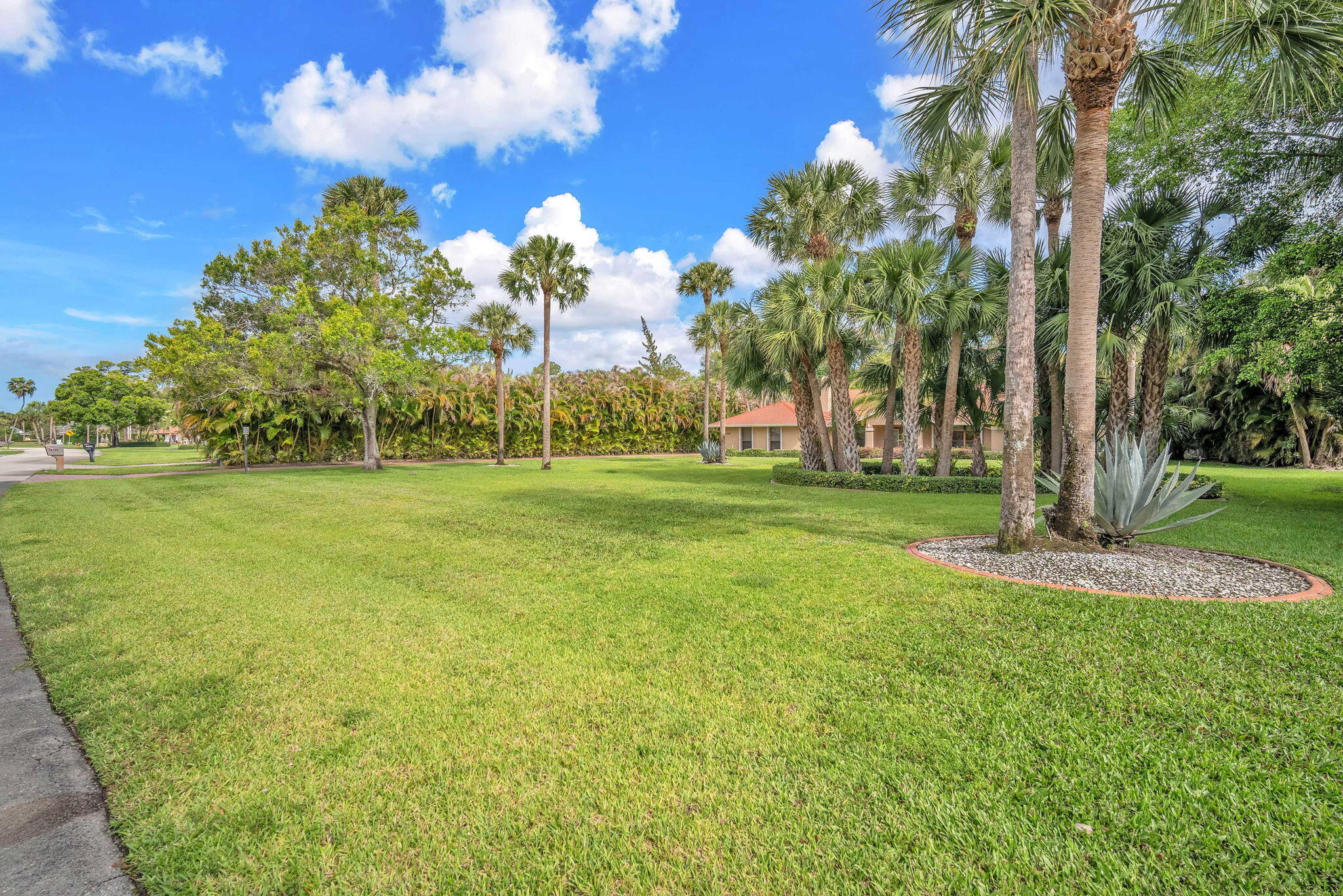 13759 Doubletree Trail Wellington, FL 33414 - Photo 2 of 76 3-web-or-mls-DSC04352