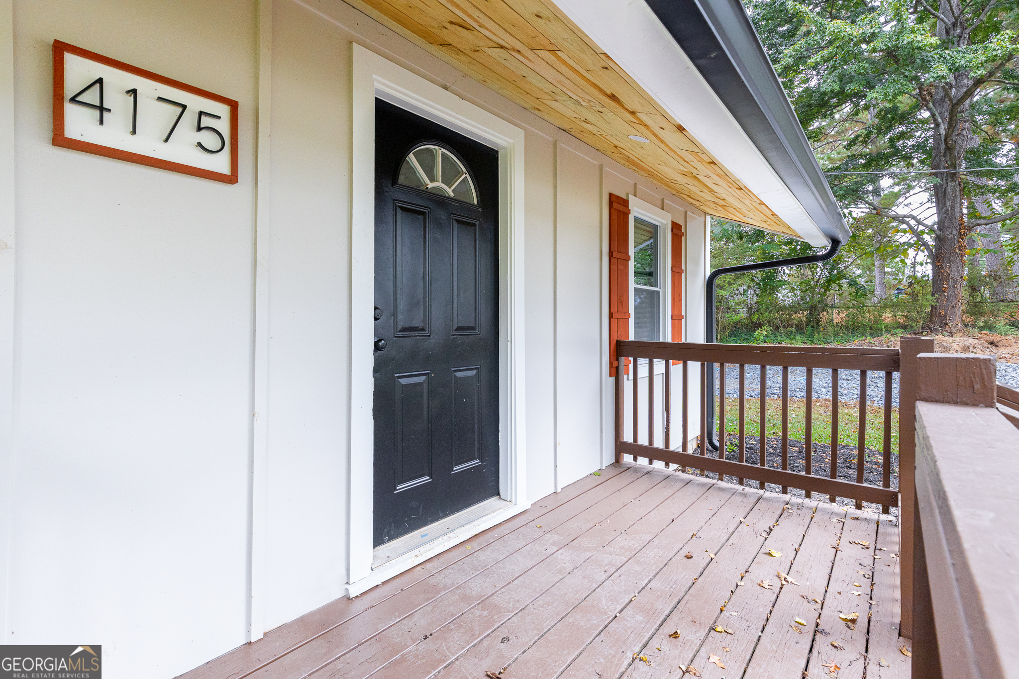 a view of outdoor space