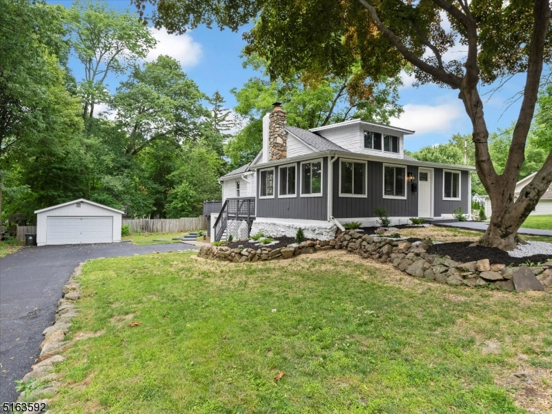 11 Church Street, Budd Lake, NJ 07828 Compass