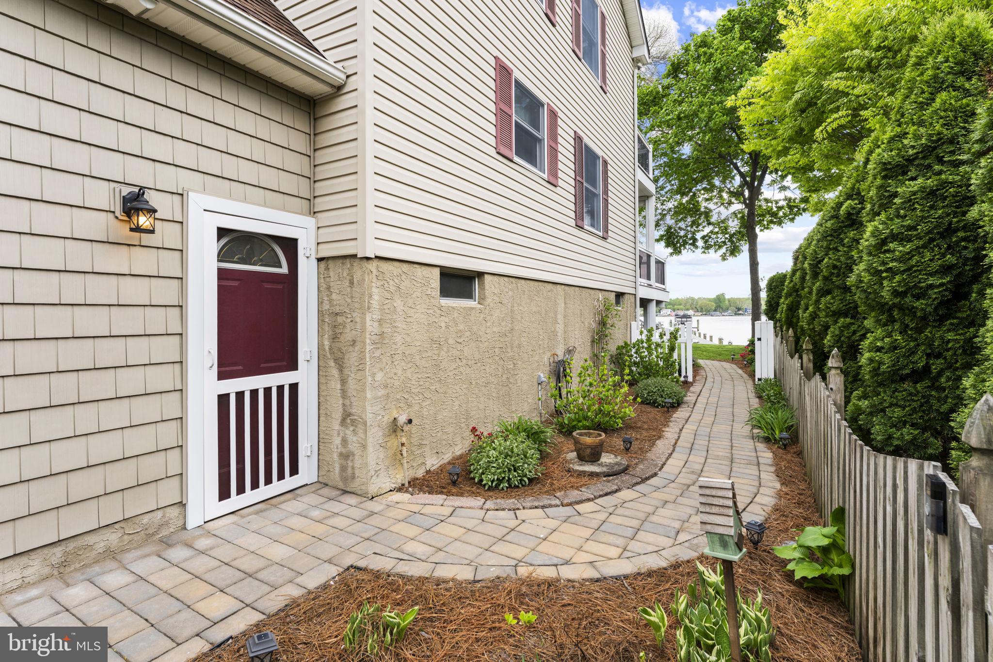 94 Crescent Lane Elkton, MD 21921 - Photo 6 of 59 a view of a house with backyard and sitting area