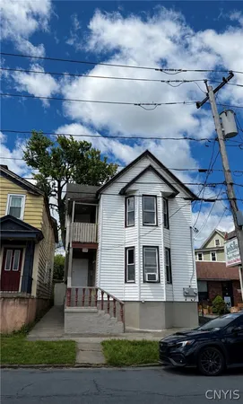 $199,900 | 508 Albany Street, Utica, NY 13501