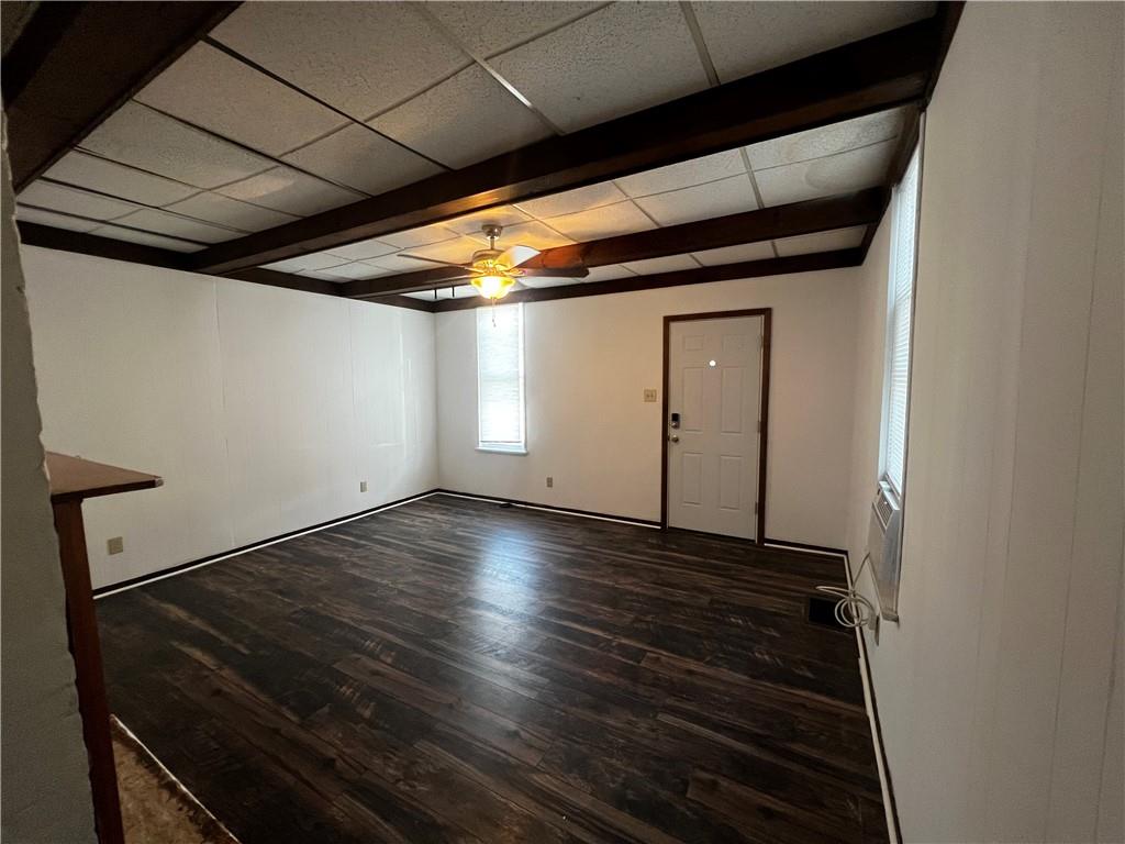 609 Addison Street Washington, PA 15301 - Photo 3 of 13 living room