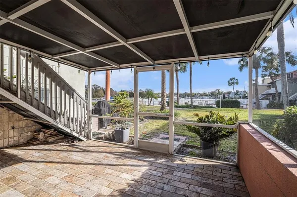 $1,750 | 2424 West Tampa Bay Boulevard, Unit I103, Tampa, FL 33607