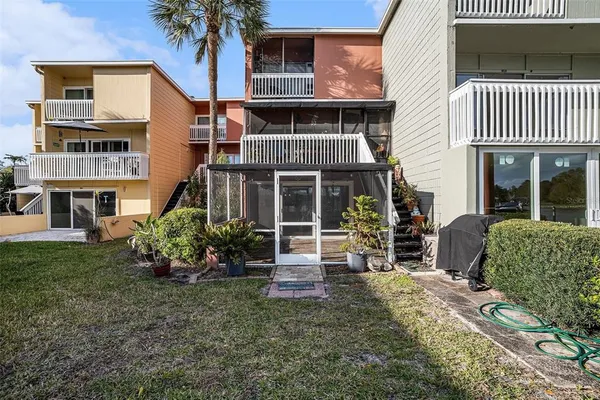 $1,750 | 2424 West Tampa Bay Boulevard, Unit I103, Tampa, FL 33607