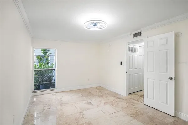 $1,750 | 2424 West Tampa Bay Boulevard, Unit I103, Tampa, FL 33607