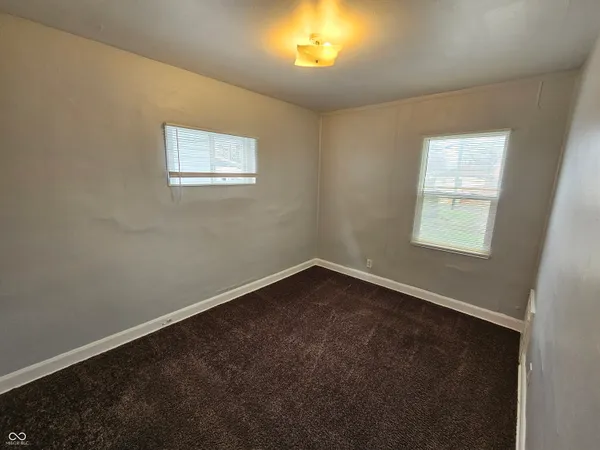 $1,050 | 2020 Adams Street, Indianapolis, IN 46218