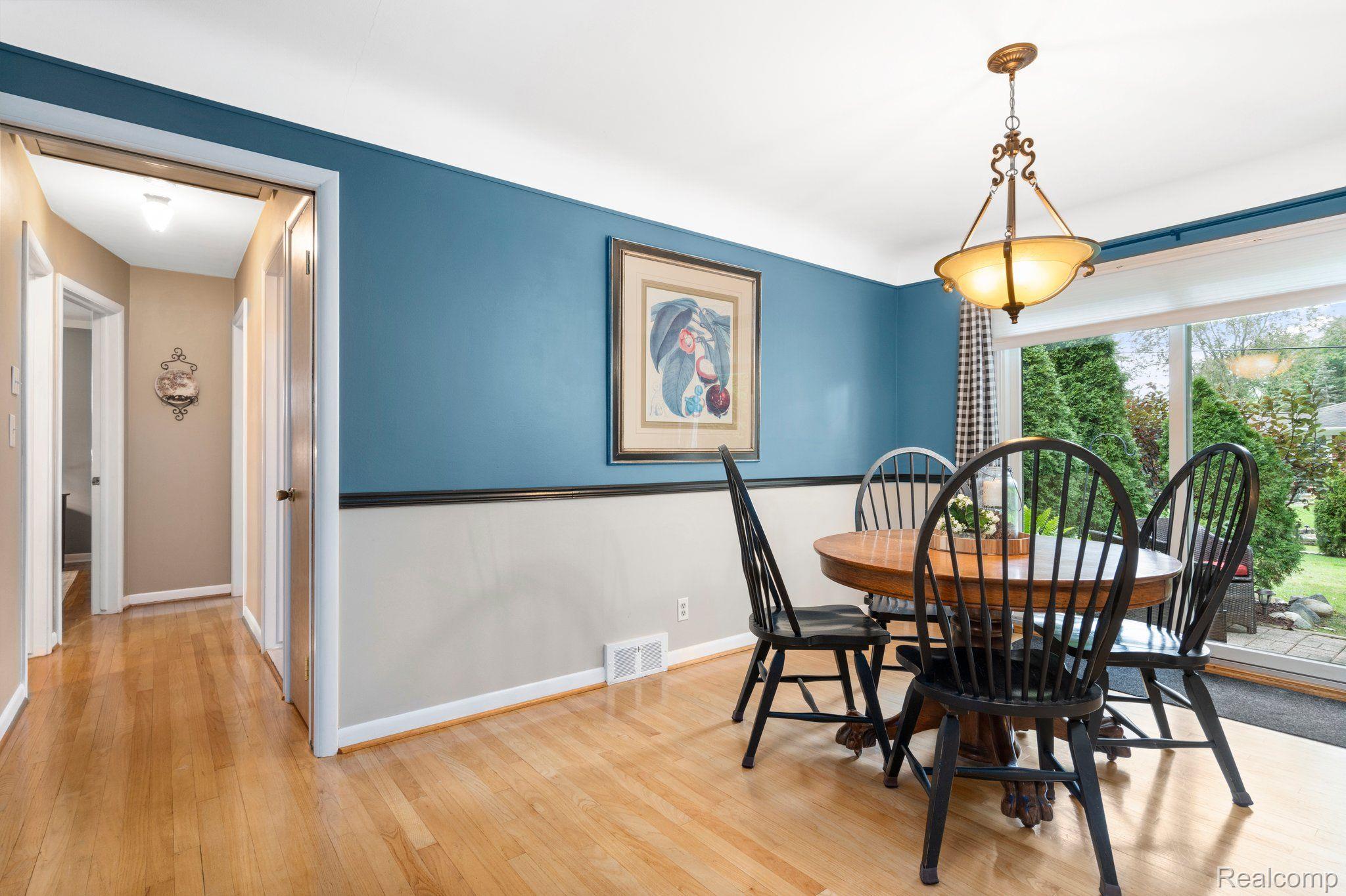 32365 Farmersville Road Farmington, MI 48334 - Photo 20 of 52 Gallery Image 20