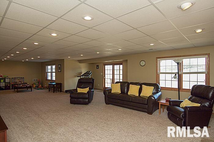 16764 Hunters Ridge Road Fulton, IL 61252 - Photo 11 of 22