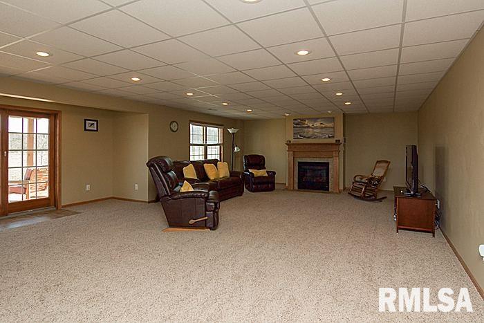 16764 Hunters Ridge Road Fulton, IL 61252 - Photo 12 of 22