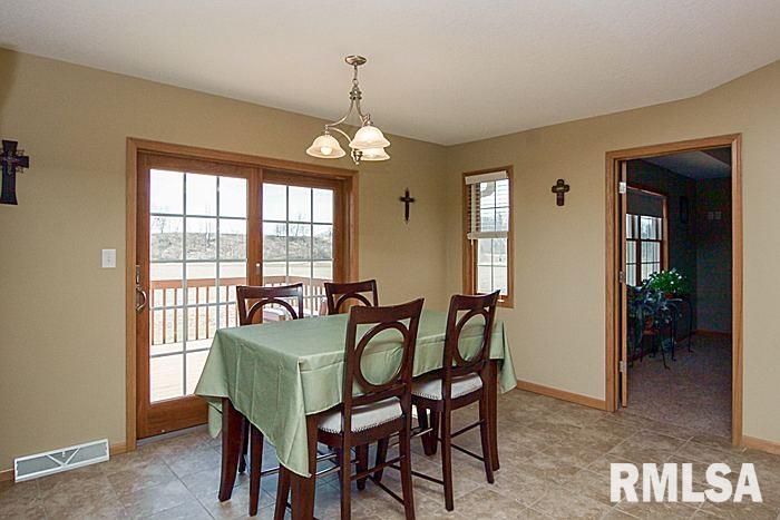 16764 Hunters Ridge Road Fulton, IL 61252 - Photo 8 of 22
