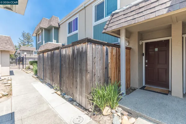 $245,000 | 1366 Callen Street, Unit B, Vacaville, CA 95688
