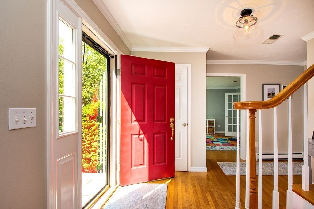 107 Old Forge Road Scituate, MA 02066 - Photo 5 of 40 Gallery Image 5