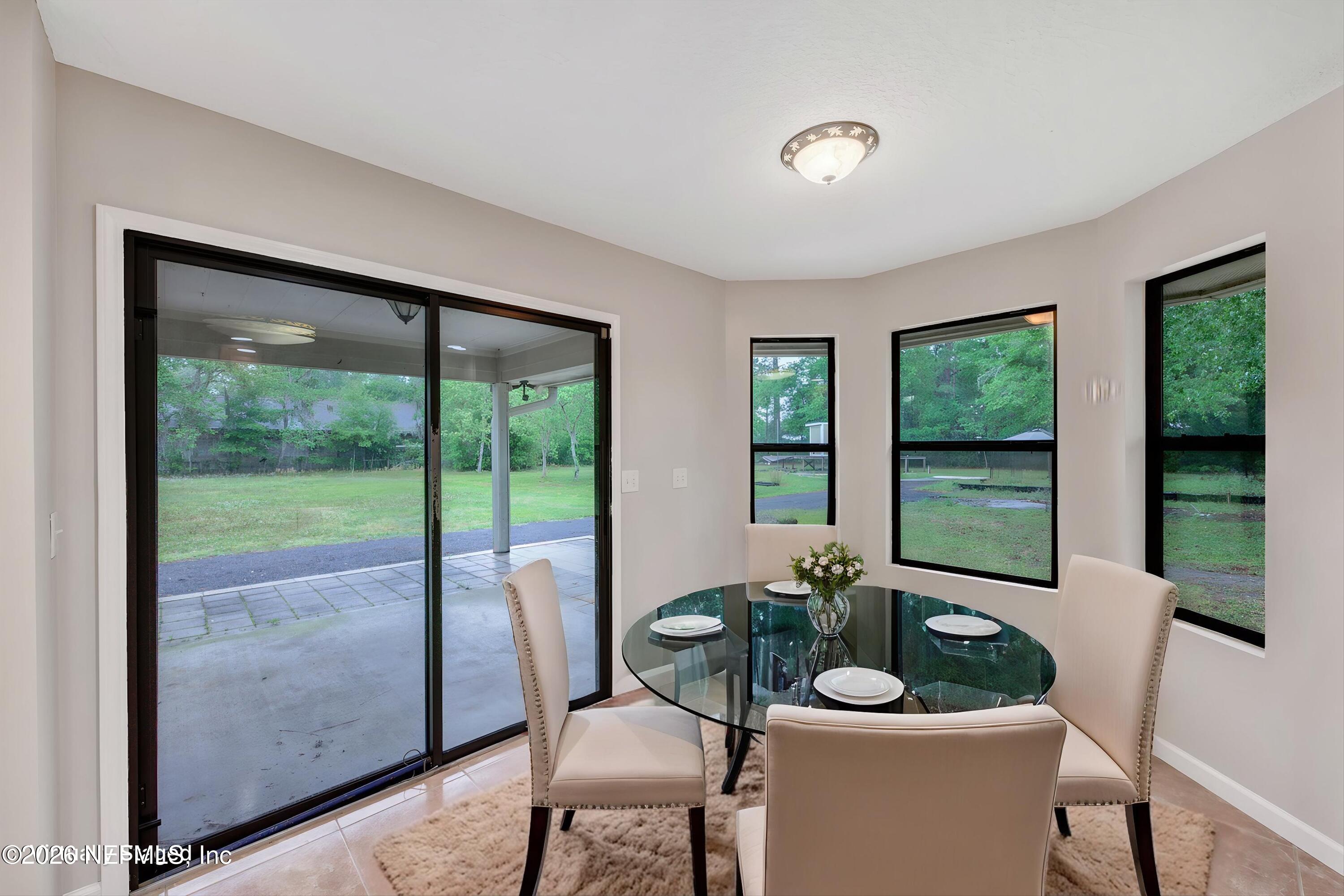 14453 Denton Road Jacksonville, FL 32226 - Photo 17 of 39 16-14453-Denton-Rd-18 - Dining Room - Mo