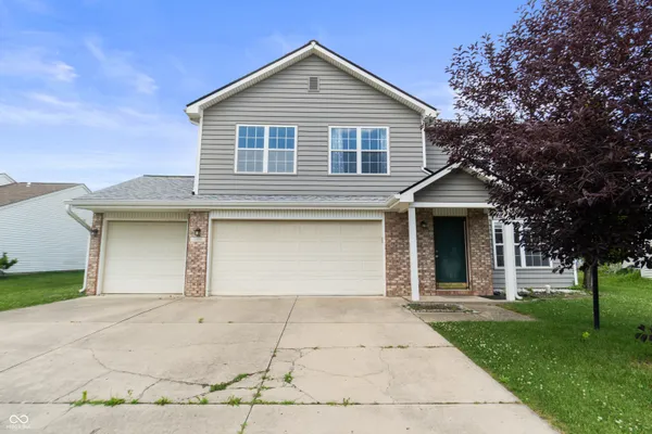 $345,000 | 5636 Glen Canyon Drive, Indianapolis, IN 46237