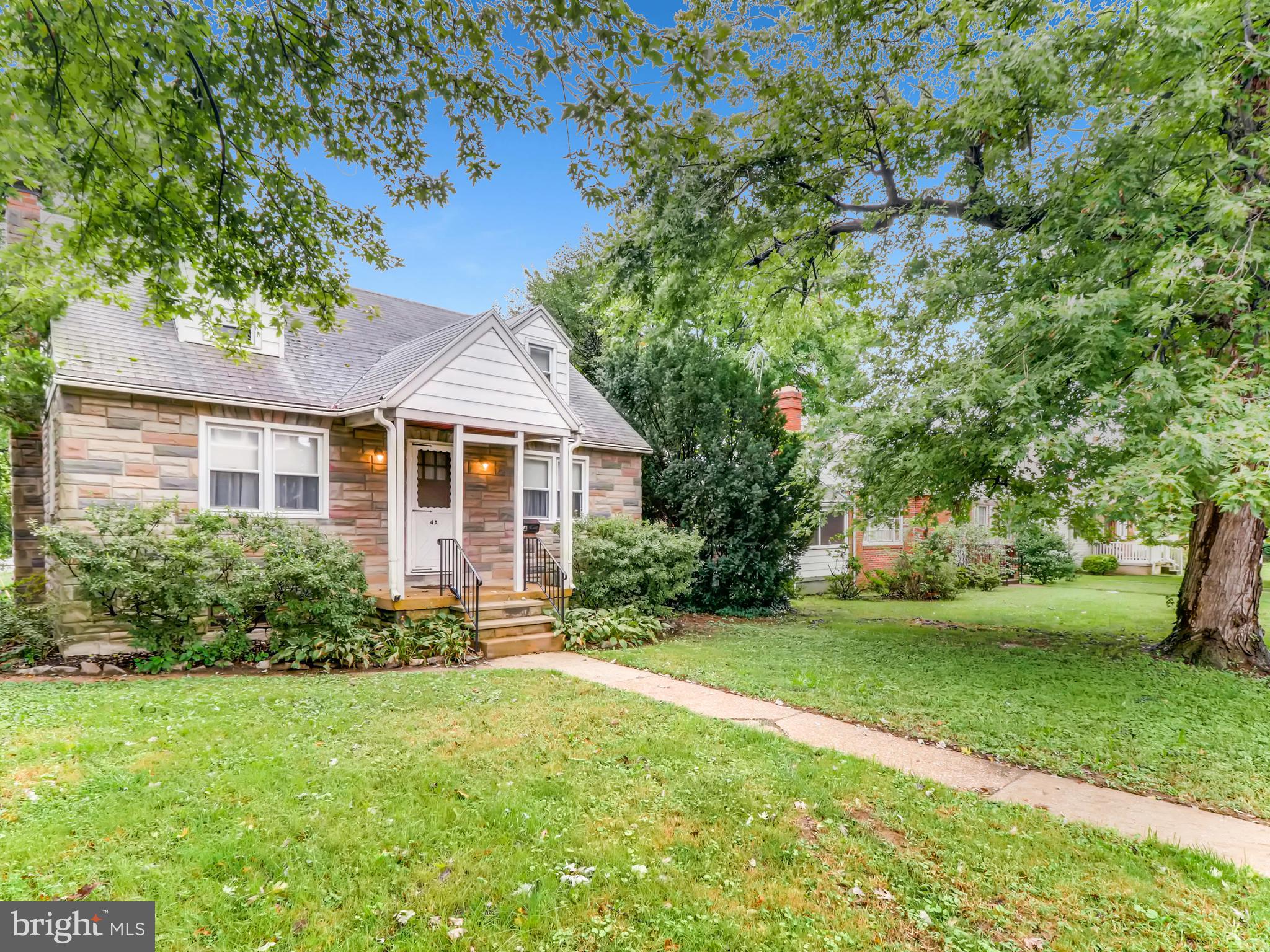 4 A Northship Road Baltimore, MD 21222 - Photo 2 of 28 Nicely landscaped