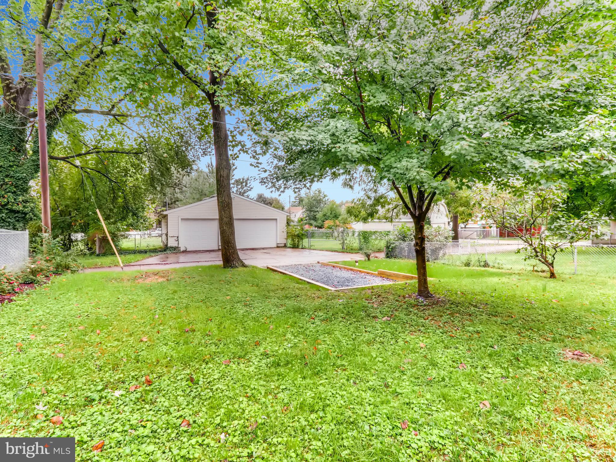 4 A Northship Road Baltimore, MD 21222 - Photo 26 of 28 Large Backyard great for entertaining