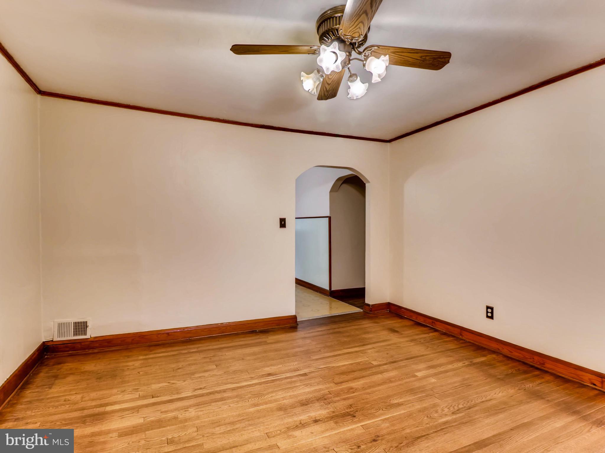 4 A Northship Road Baltimore, MD 21222 - Photo 9 of 28 Dining Room